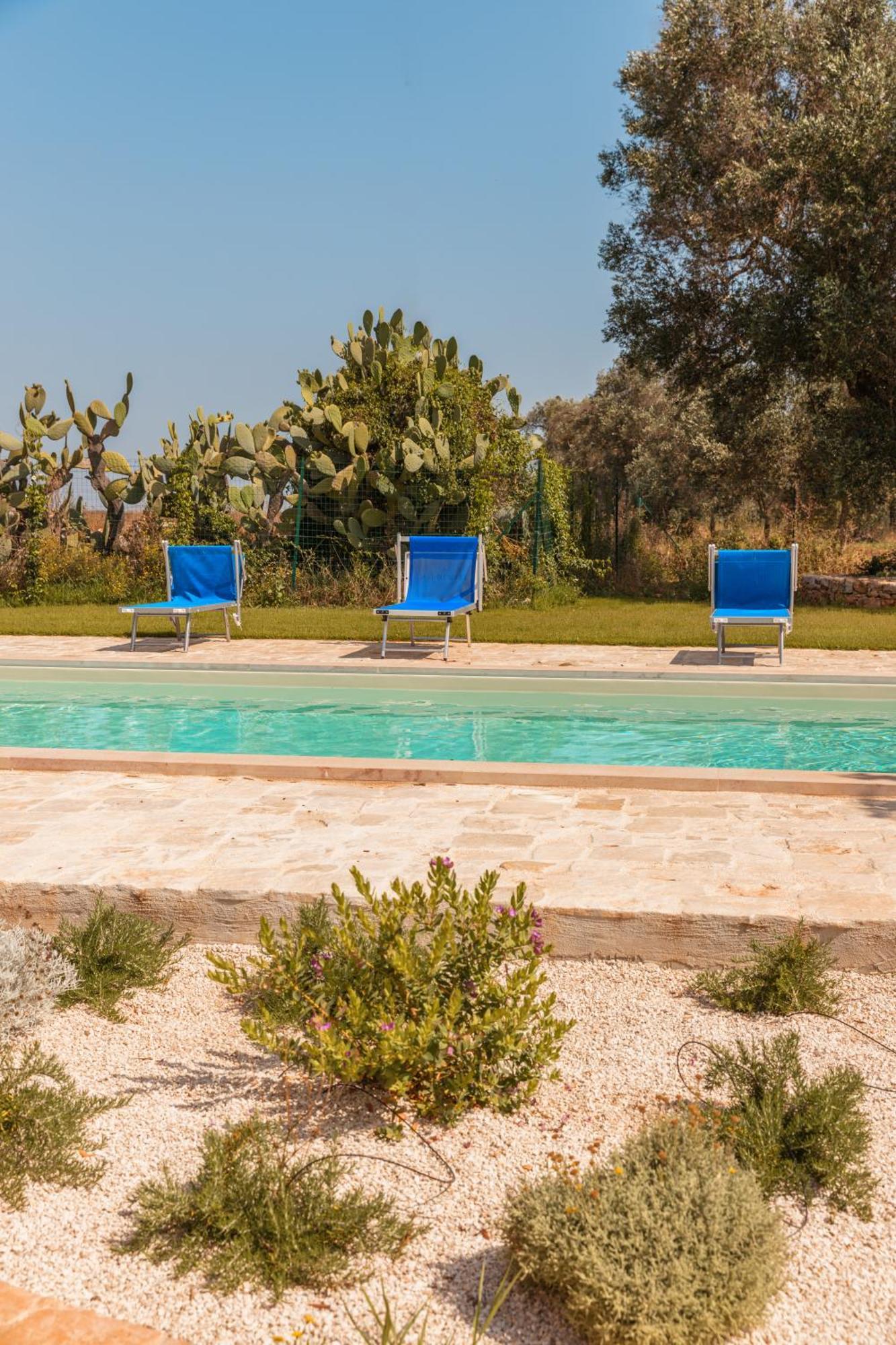Trullo Tarantini Con Piscina Privata Apartment Latiano Exterior photo